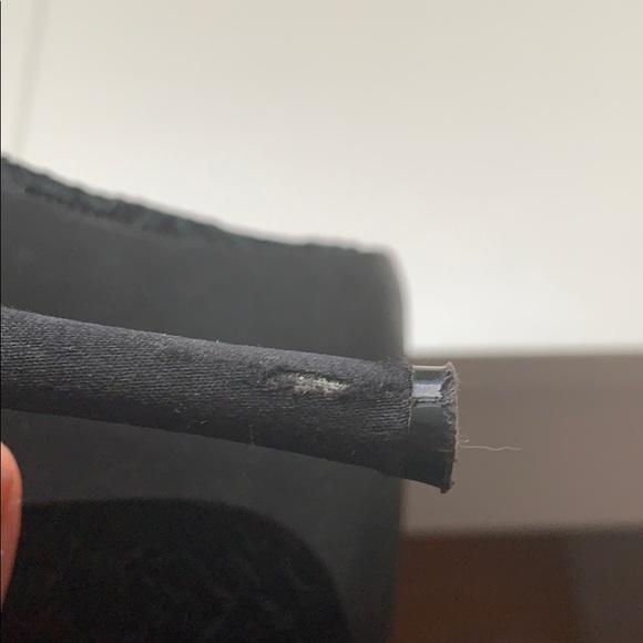 Black lace open toe heels - Picture 3 of 4